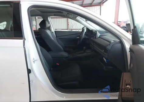 2025 Honda Accord Se from USA, damaged, VIN 1HGCY1F45SA011323